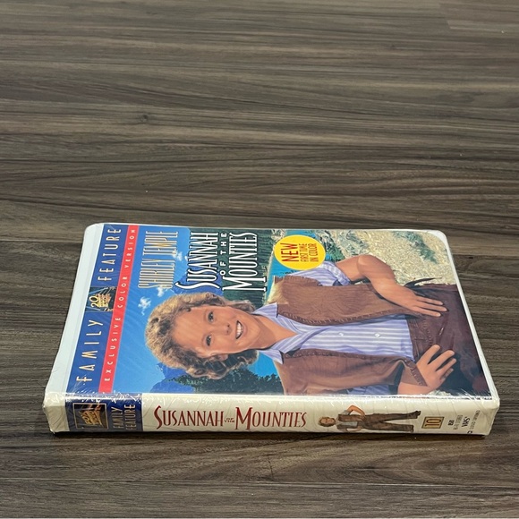1994 Release Shirley Temple Susannah Of The Mounties VHS Sealed Clamshell Case - Picture 6 of 16